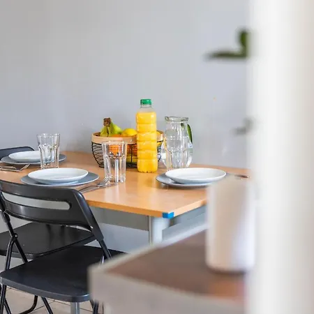 New-le Golfy Parking Terrasse Golf Piscine Pros Servicesconciergerie Motte