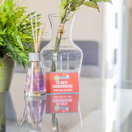 Hotel New-le Golfy Parking Terrasse Golf Piscine Pros Servicesconciergerie Motte