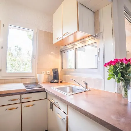 Hotel New-le Golfy Parking Terrasse Golf Piscine Pros Servicesconciergerie Motte La Grande-Motte