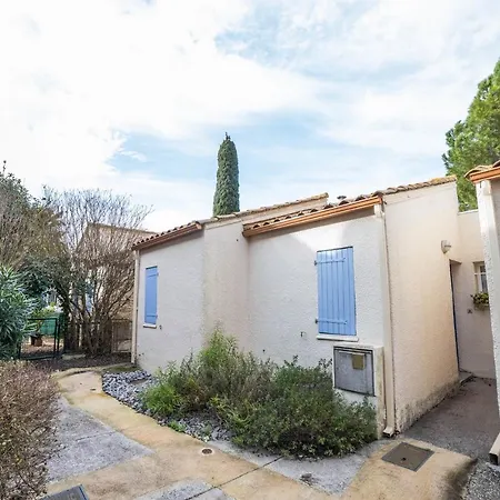 Hotel New-le Golfy Parking Terrasse Golf Piscine Pros Servicesconciergerie Motte *